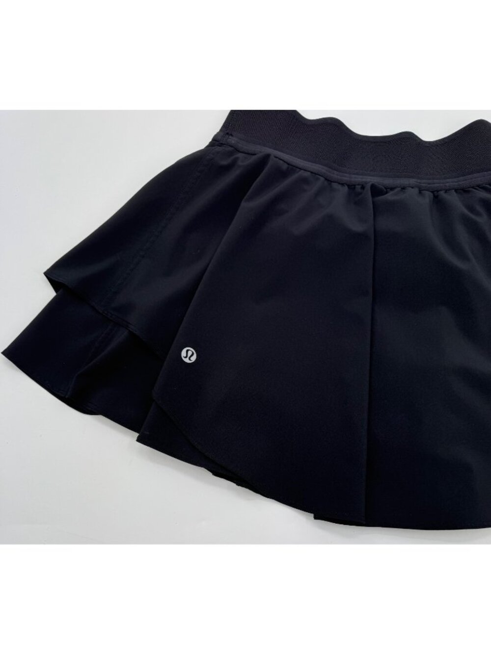 Lululemon Black Court Rival High Rise Athletic Skort With Built-In Shorts Size 8 - Picture 2 of 9